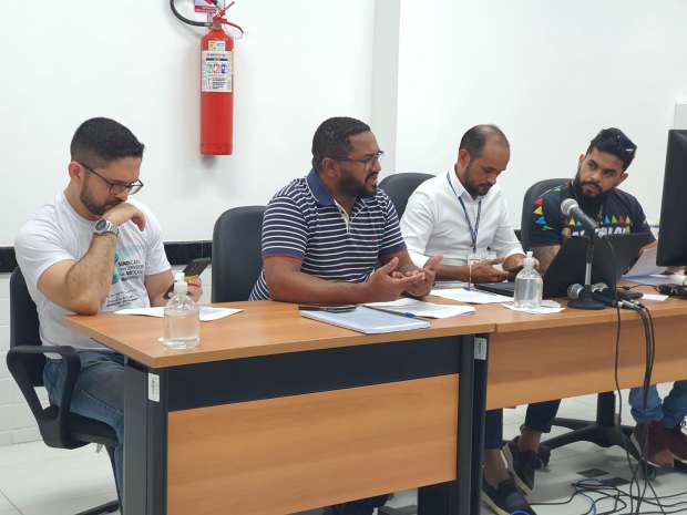 O diretor de Assuntos Jurídicos, Artur Estevam Araújo, o presidente do Sindjus-MA, George Ferreira, o vice-presidente do Sindicato, Fagner Damasceno, e o funcionário do Sindjus-MA, Eduardo Baiano