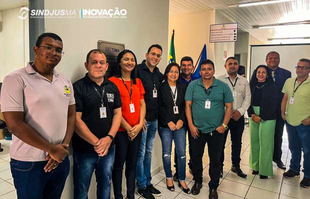 oficiais e oficialas de justiça da Comarca de Balsas